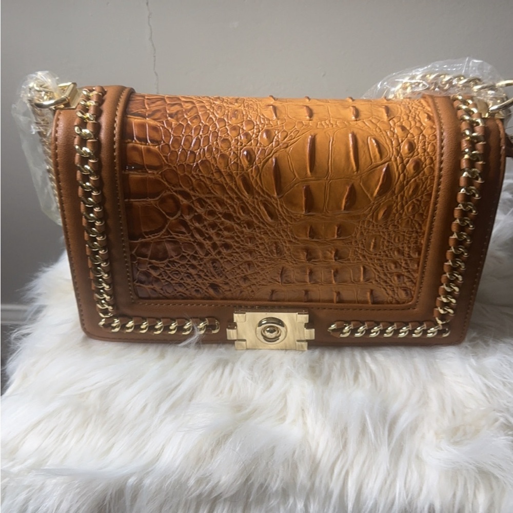 faux leather messenger bag